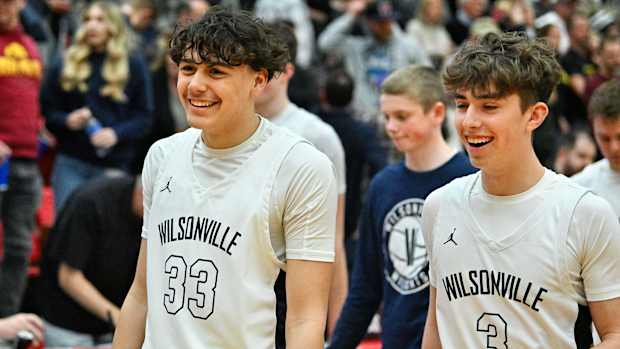 a Wilsonville Redmond 5A Oregon boys basketball quarterfinal 2024 Leon Neuschwander 65